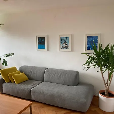 Zara Apartament